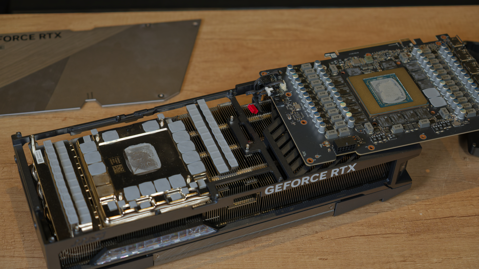 Greyscale ITX Build GPU Block Installation