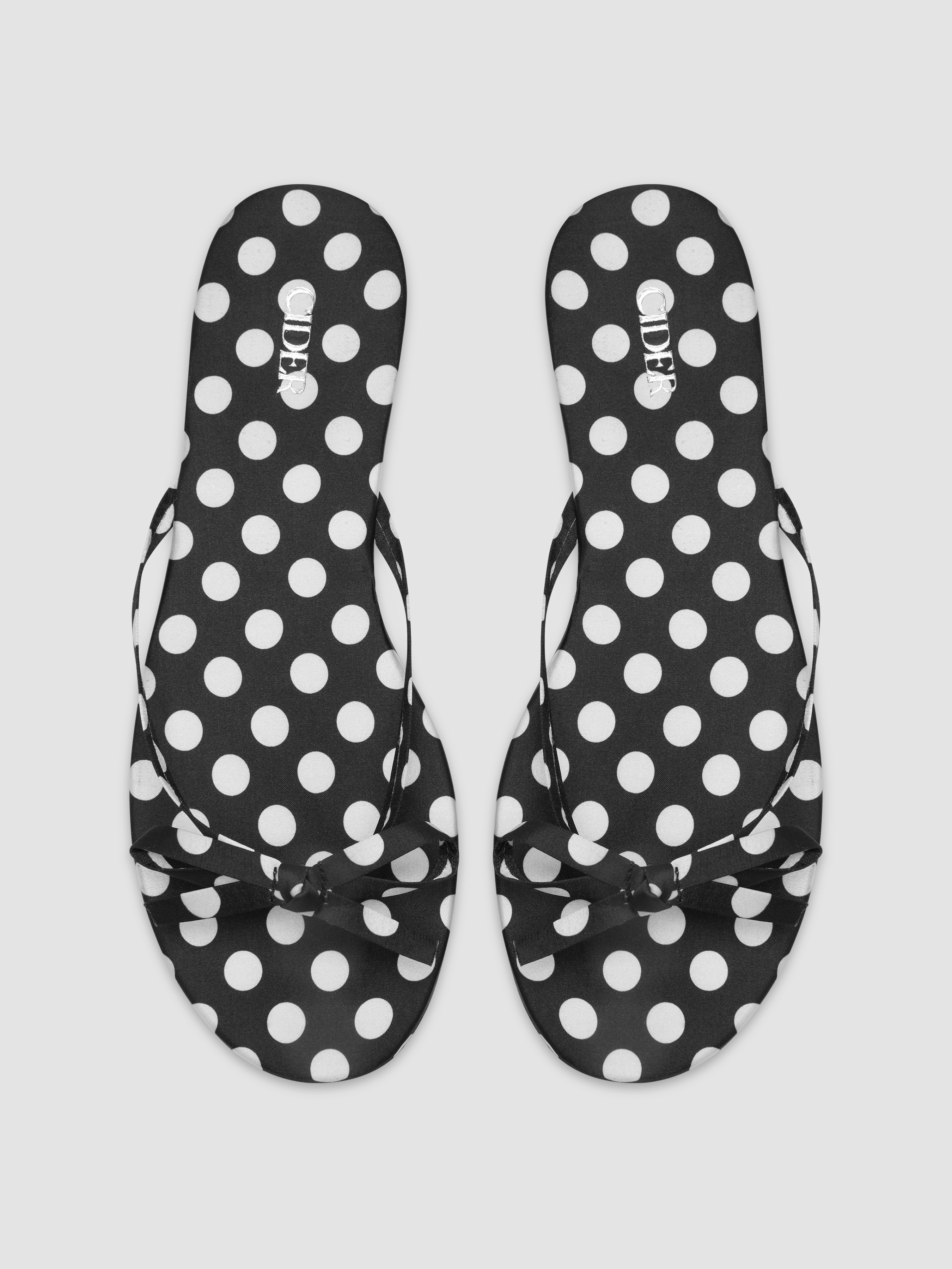 Polka Dot & Bowknot Flip-Flop Slippers