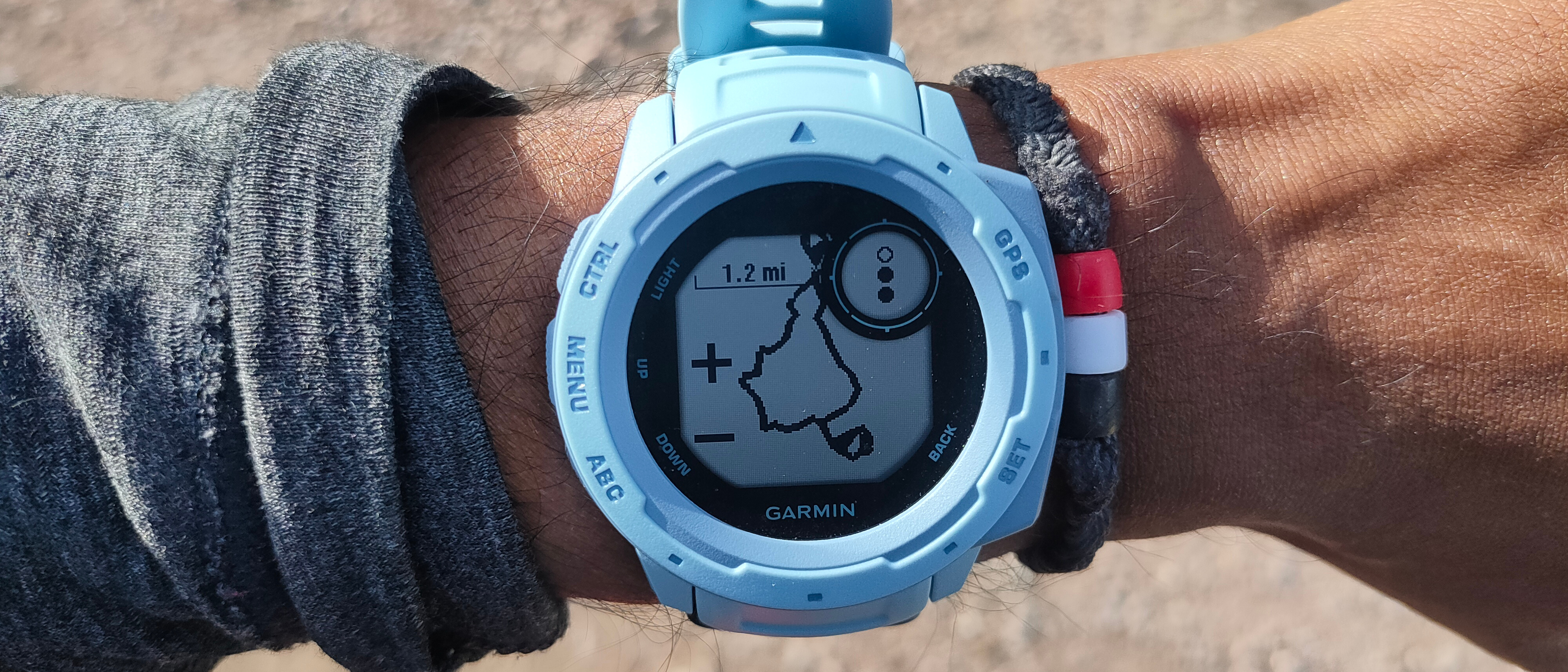 Garmin instinct graphite store review