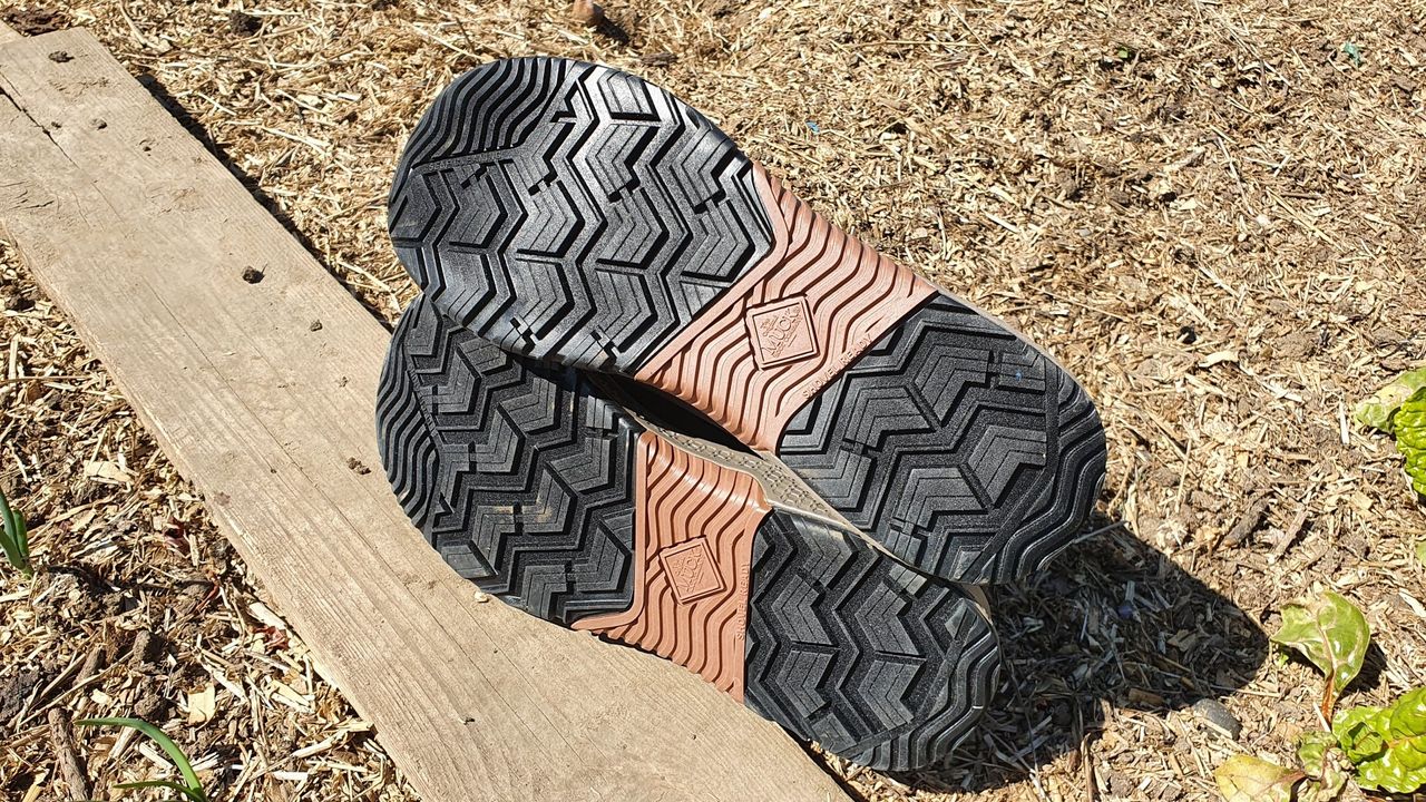 men's outscape short boots