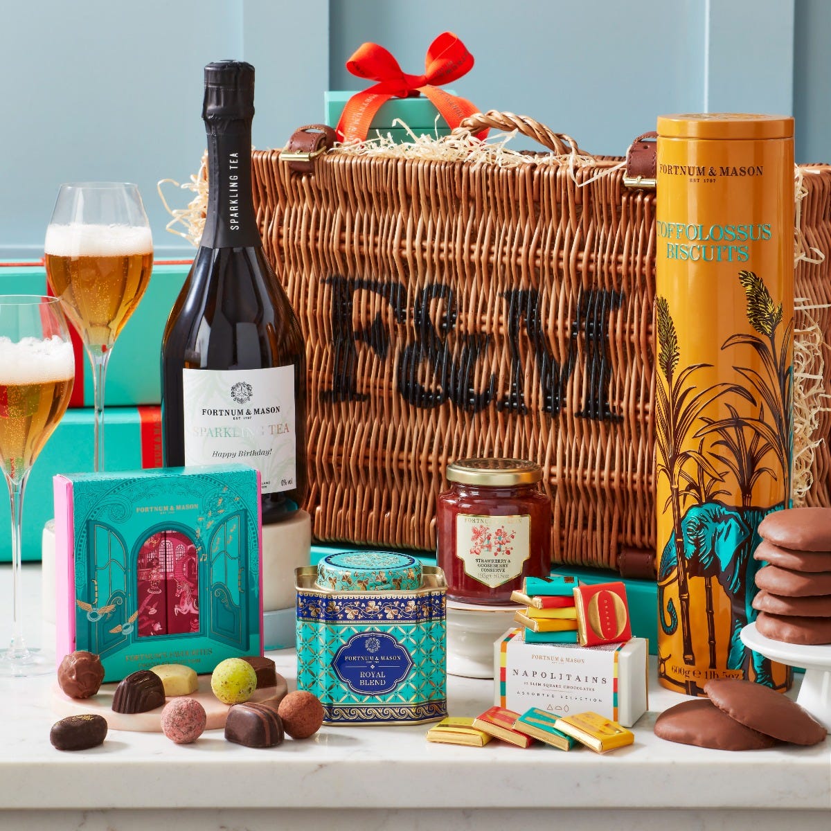 Fortnum and Mason The Many Happy Returns Hamper
