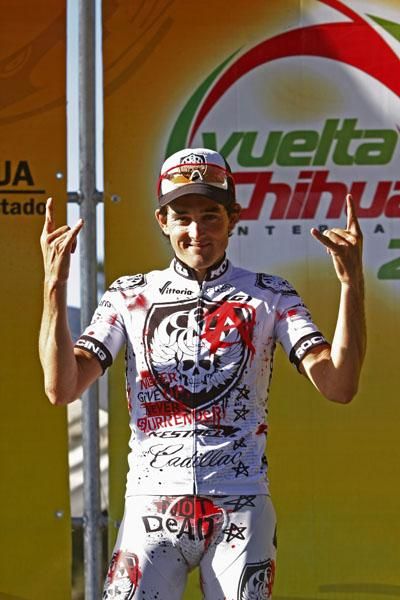 Oscar Sevilla salutes the Rock Racing way.