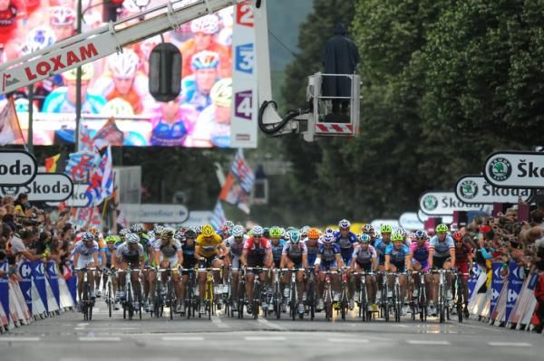 The peloton staged a bit of a 'go-slow' into Spa in protest of the conditions, but Hushovd was annoyed not to be able to gain points for the green jersey.