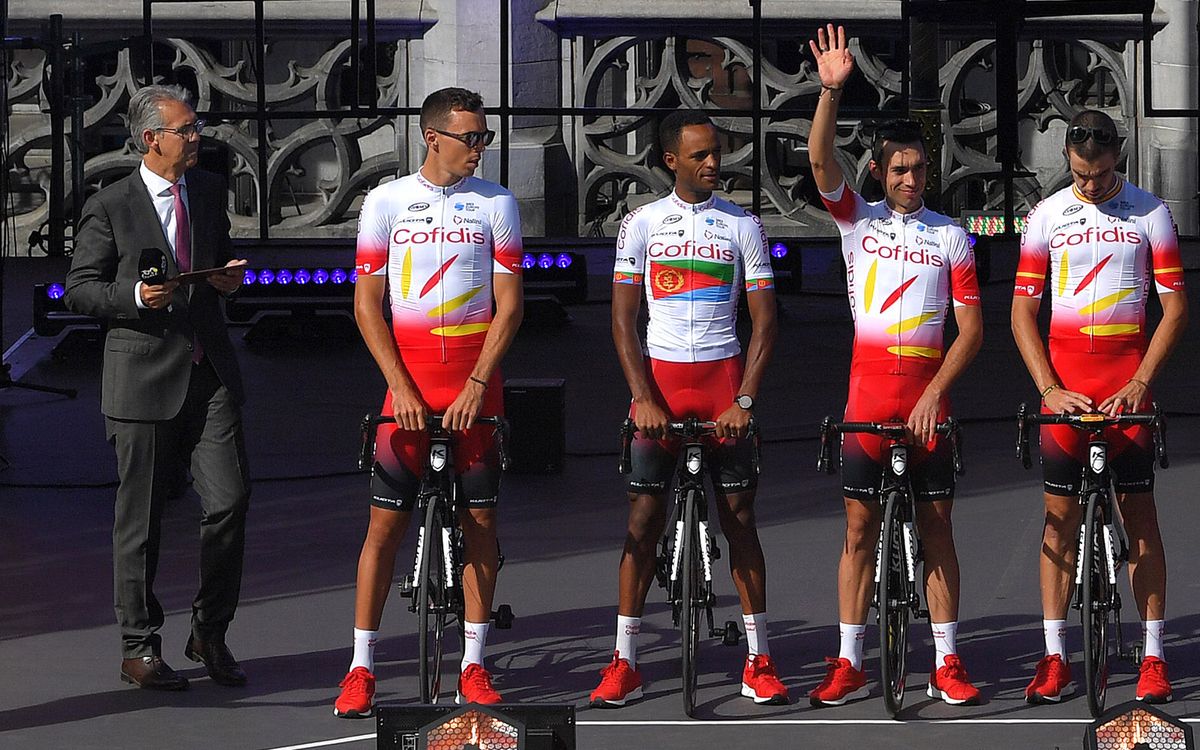 Natnael Berhane's Eritrean jersey is some additional colour to the red and white of Cofidis