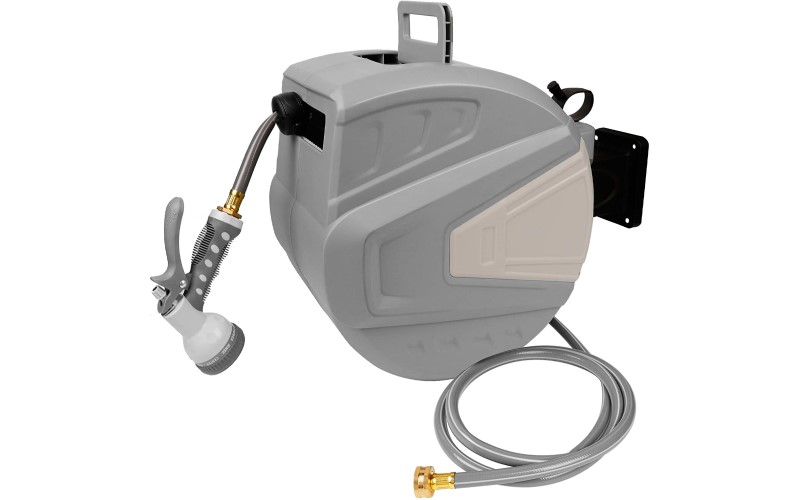 Twinkle Star retractable hose and reel