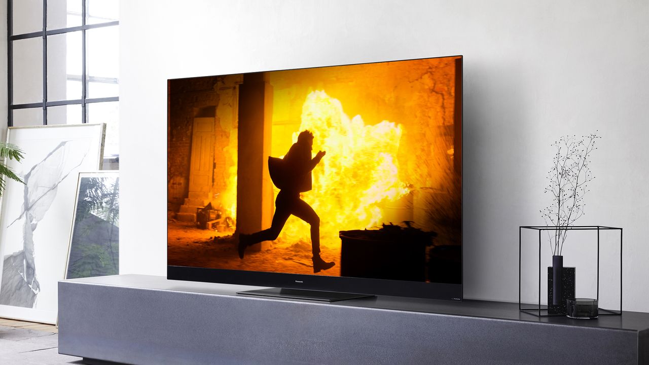 Panasonic HZ2000 PS5 OLED TV