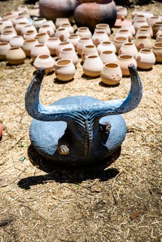 Blue clay seat with horns by Andile Dyalvane