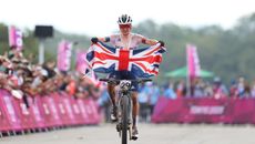 Tom Pidcock wins Olympic gold 