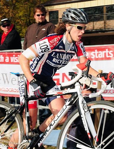 Sara Bresnick-Zocci (Landrys-Pedal Power Coaching) moving up in the field.