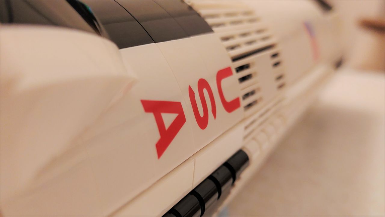 Lego NASA Apollo Saturn V printed text