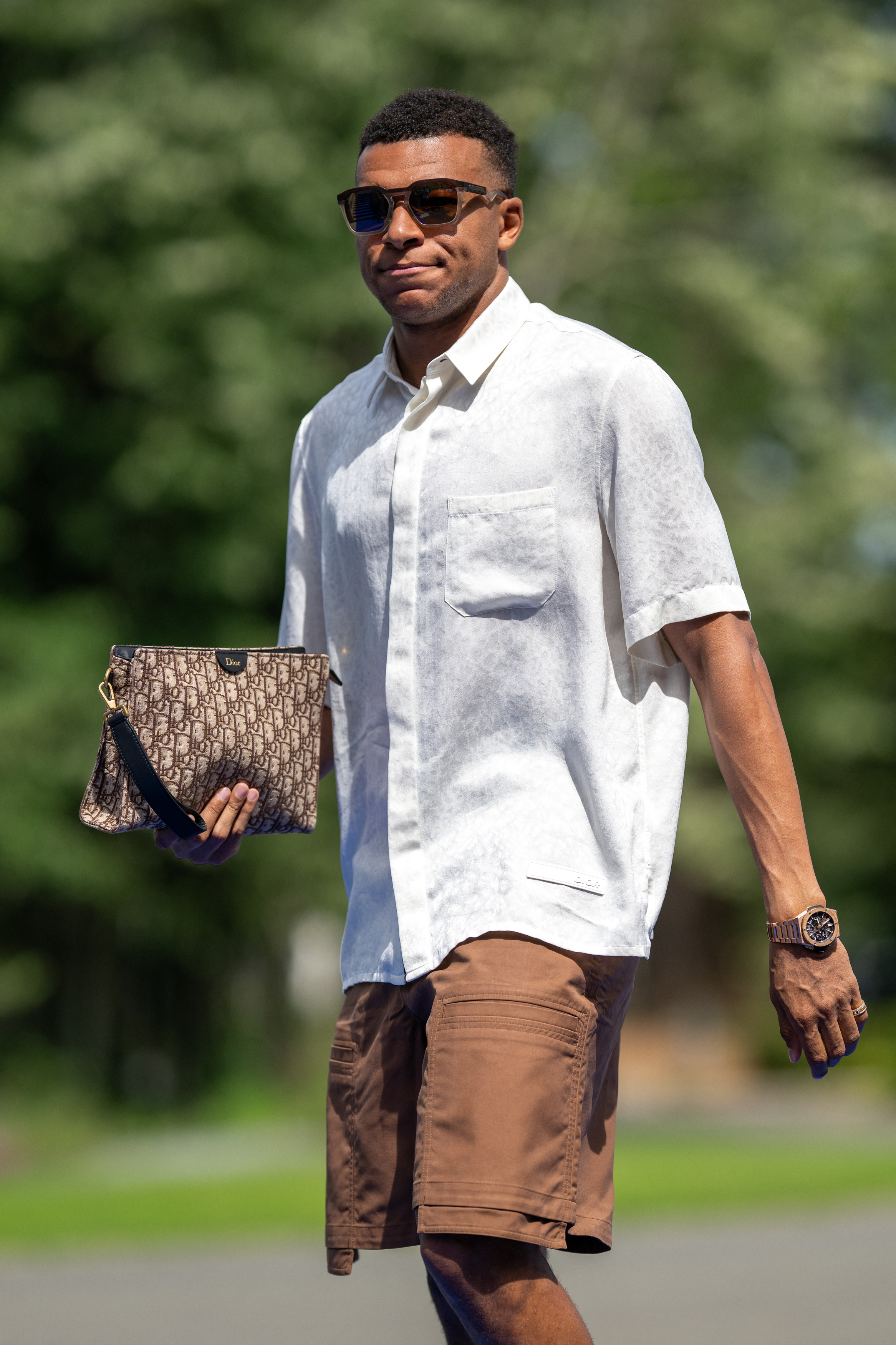 Kylian Mbapp&amp;eacute; carried a Dior bag to the 2026 World Cup