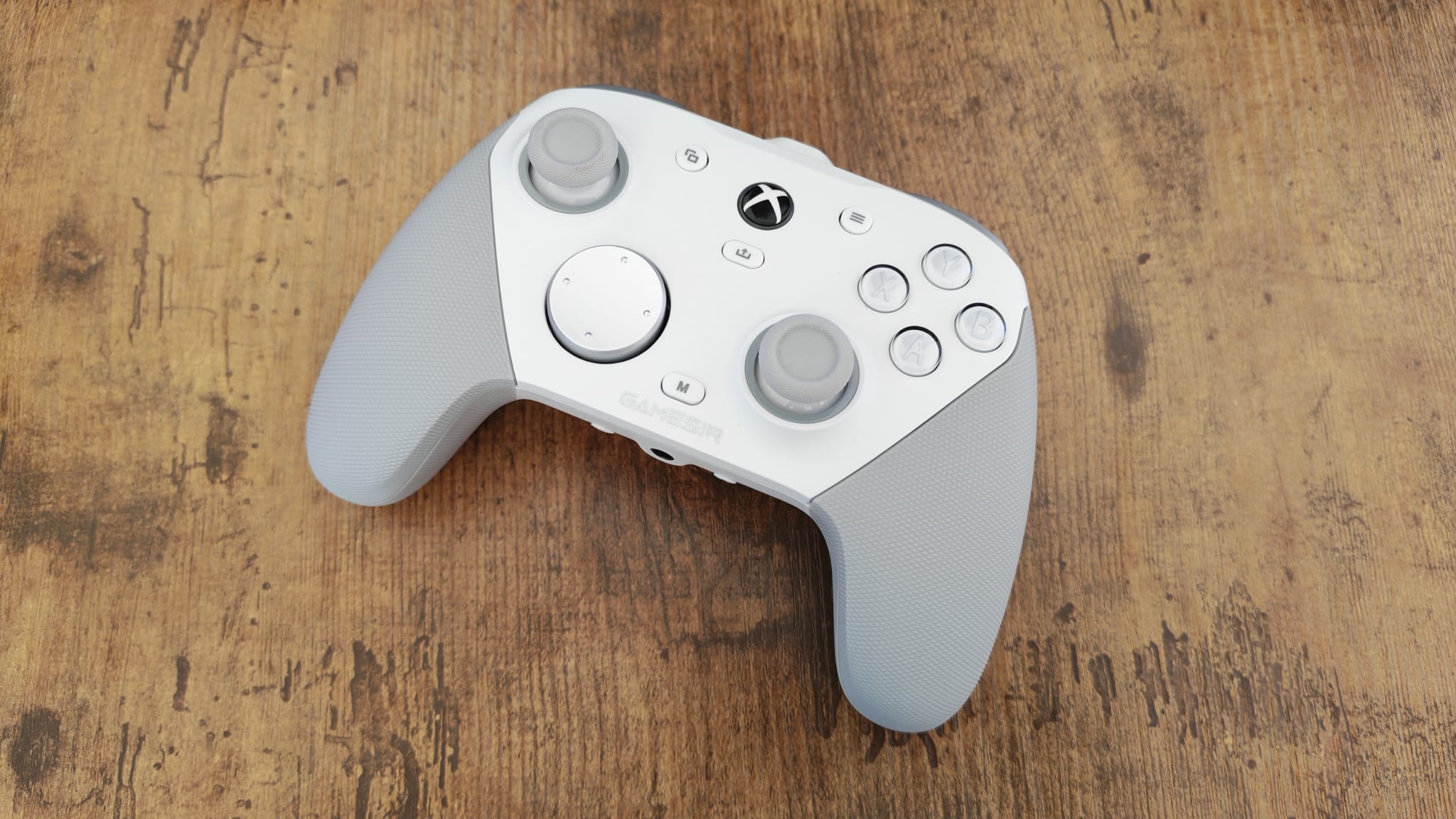 The GameSir G7 Pro review on a desk