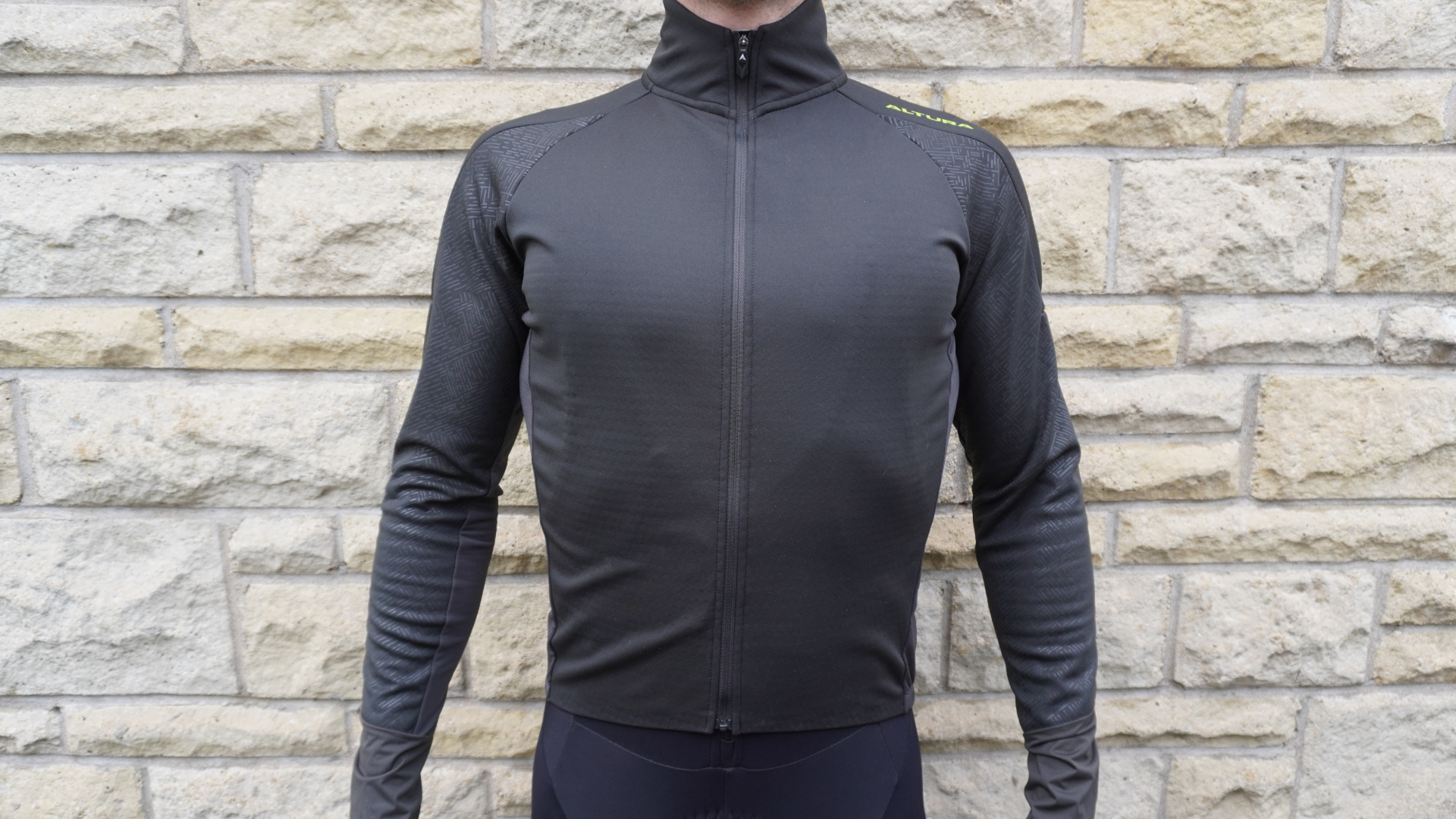 Altura Endurance Mistral Softshell Jacket | Cycling review Weekly