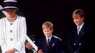 LONDON, UNITED KINGDOM - AUGUST 19: Princess Diana, Prince Harry [ Waving ] And Prince William Watching The Parade Of Veterans On V J Day, The Mall, London. Designer Of Diana's Suit - Tomasz Starzewski (please Check - People Magazine, 04/12/1999)