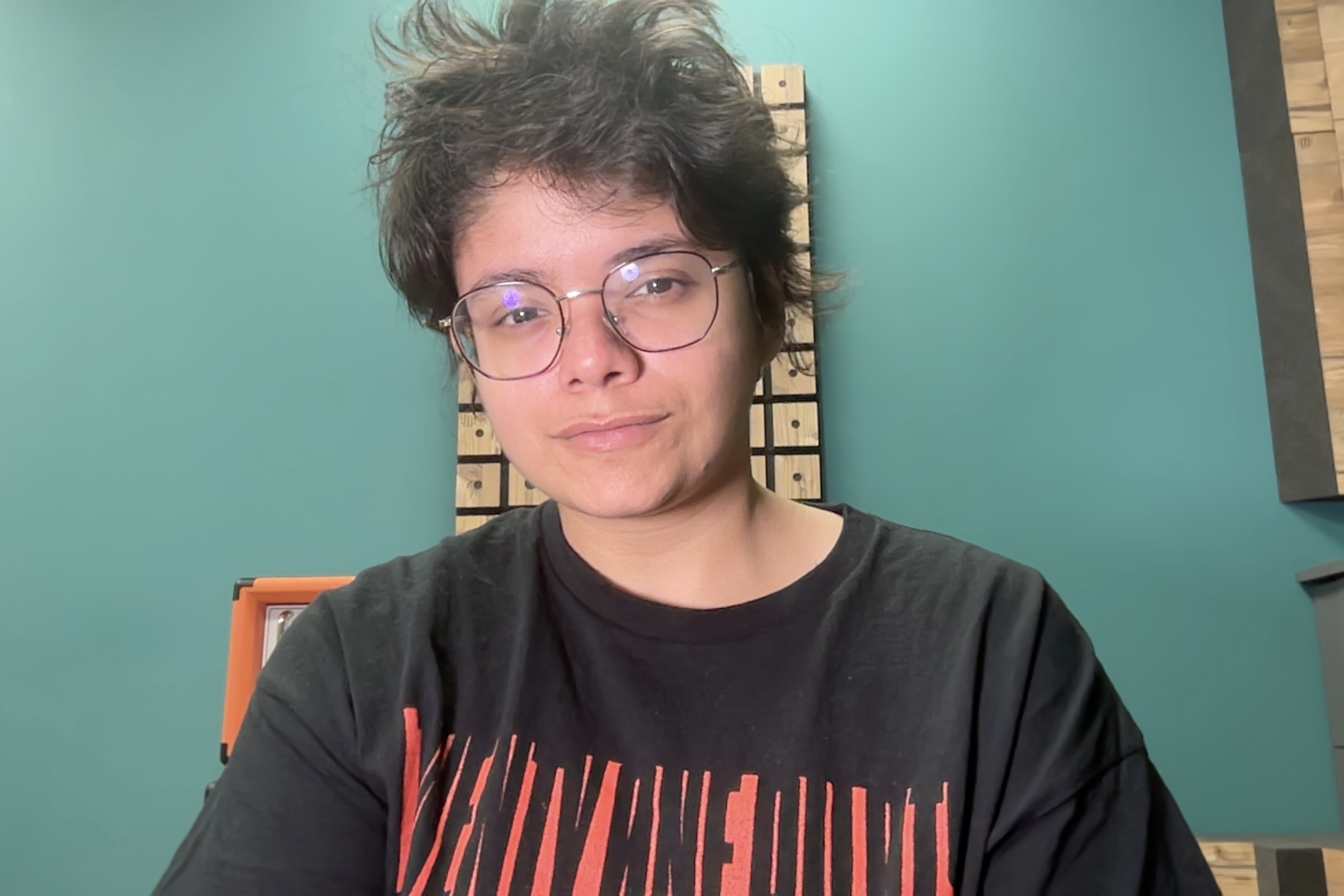 A photo of a woman taken with a NEO 2 panel light on