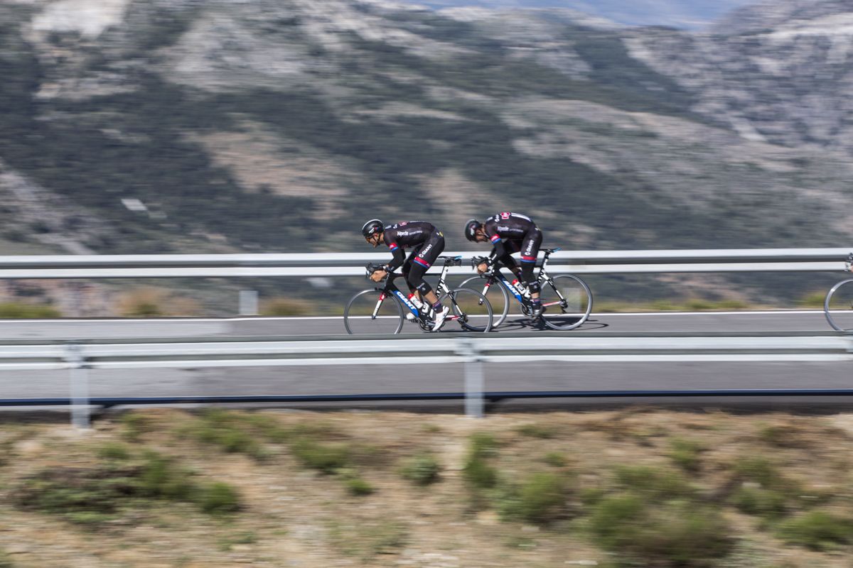 Kittel and Degenkolb go head to head in a sprint