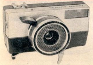 Point-And-Shoot Camera 1960: RICOH AUTO-35 Camera