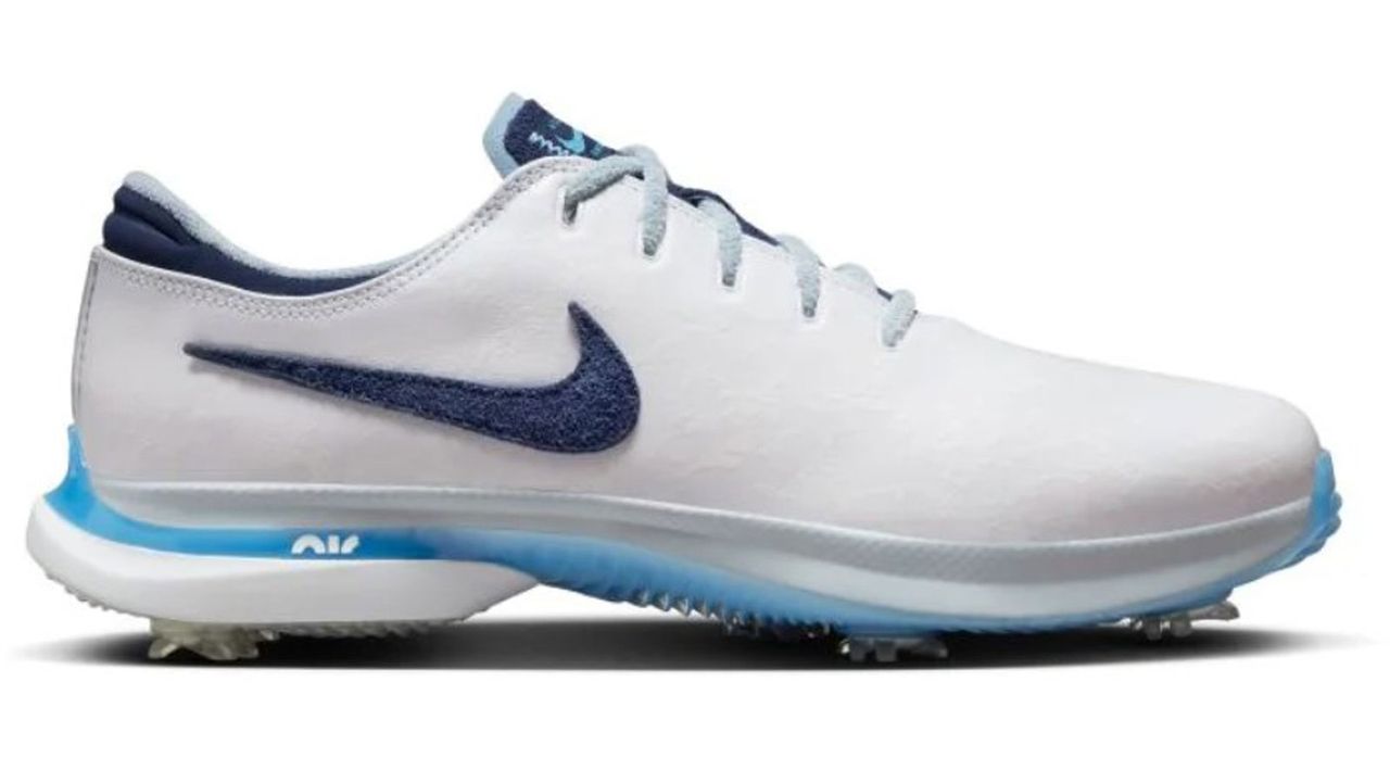 The Nike Air Zoom Victory Tour 3 Golf Shoes on a white background