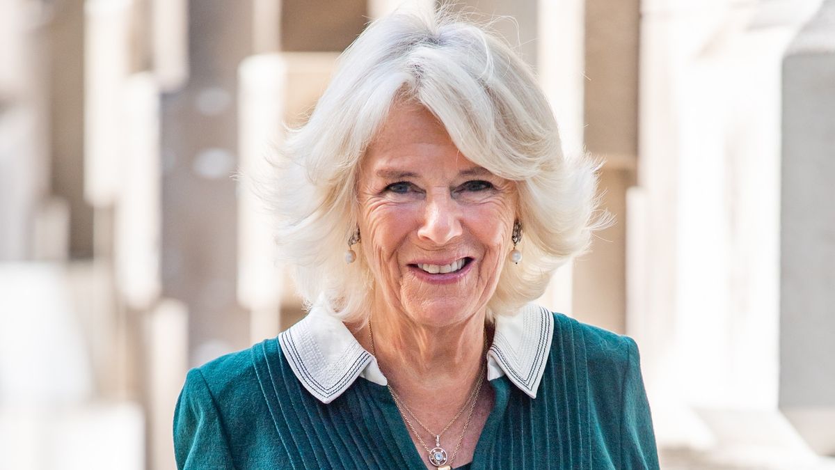 Duchess Camilla wears unexpected faux fur accessory for latest royal ...