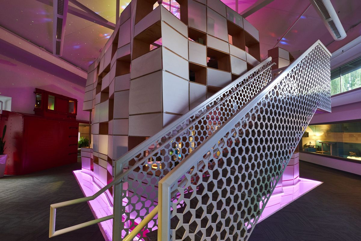 20 cool office designs