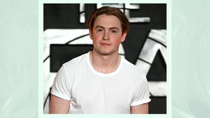  Kit Connor wears a white t-shirt as he attends "The Gray Man" Special Screening at the BFI Southbank on July 19, 2022 in London, England/ in a pastel green template