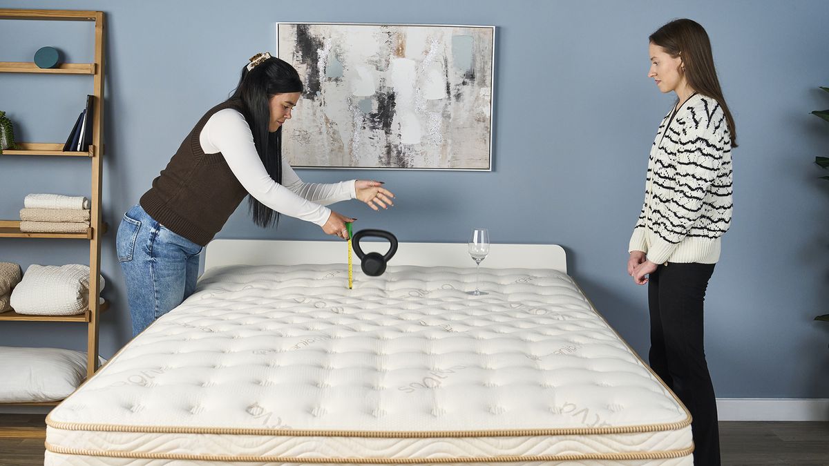 Saatva Classic mattress review_motion isolation test 3