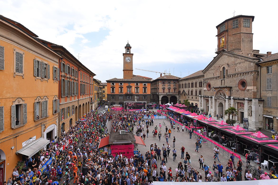 The start of the Giro d'Italia's 13th stage
