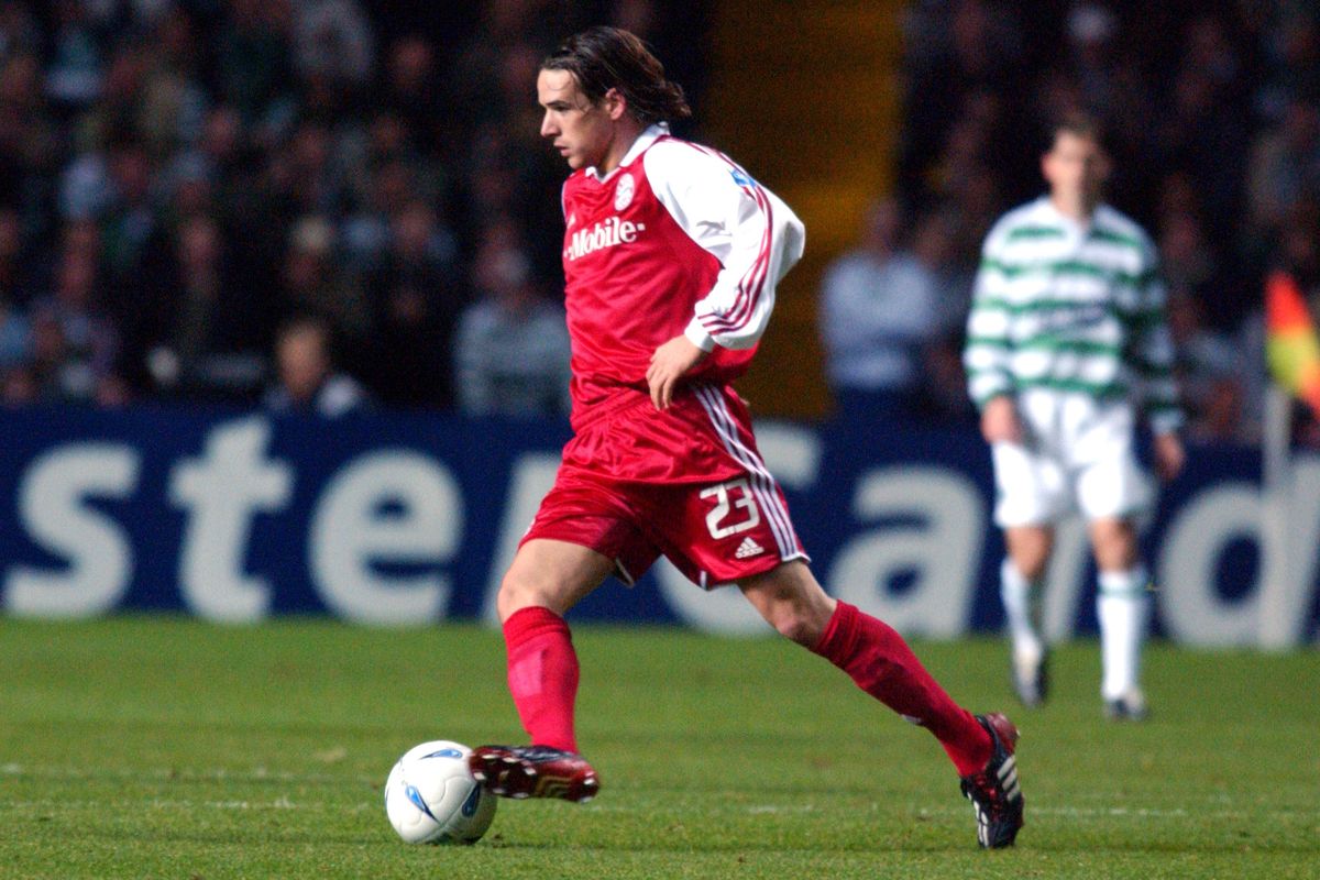 Owen Hargreaves in action for Bayern Munich against Celtic, November 2003