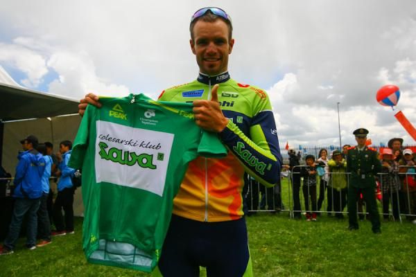 Stage 6 winner, Luka Mezgec holding his green jersey