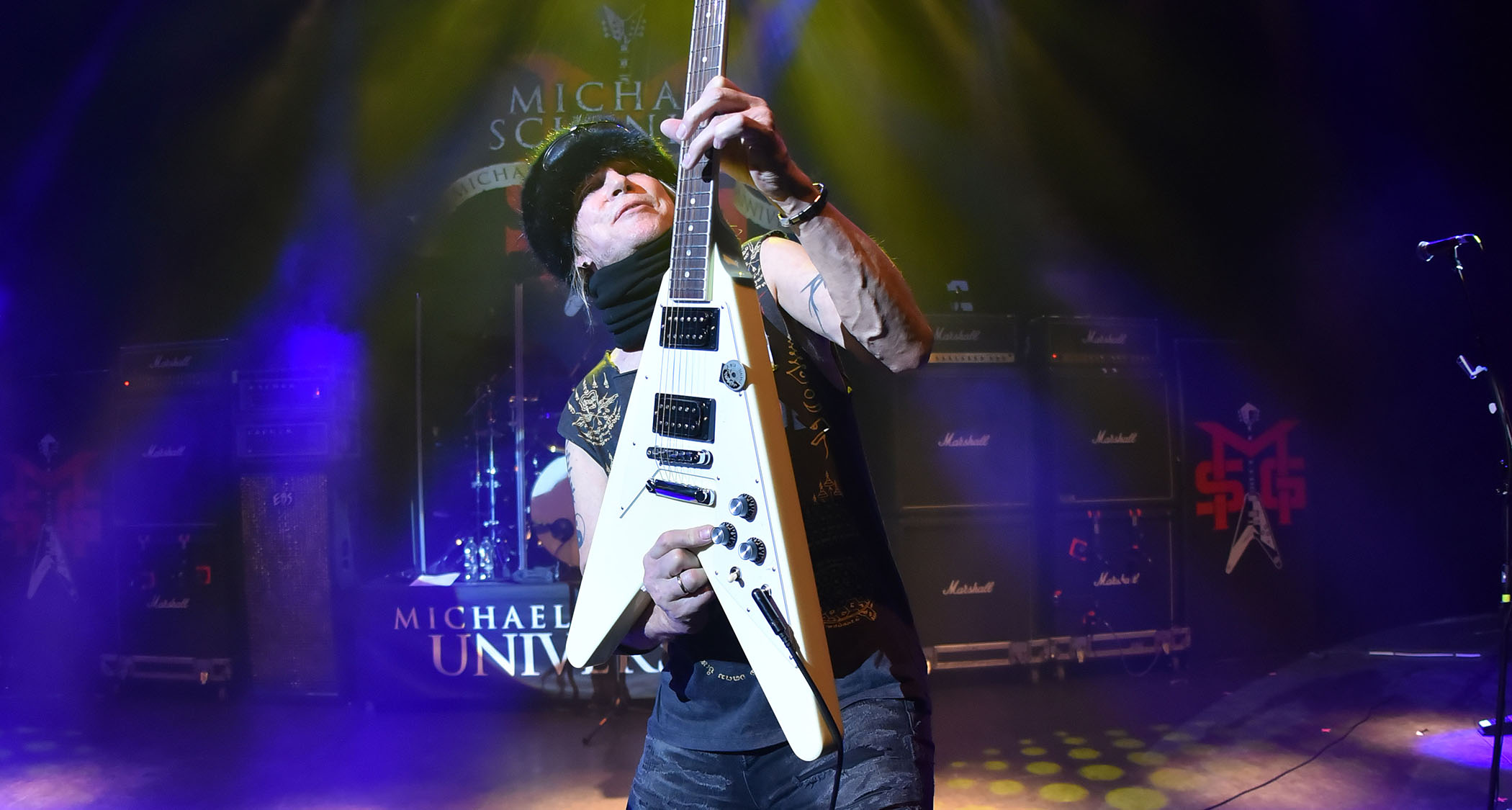 Michael Schenker plays his Flying V live onstage.