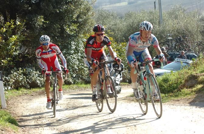 Giairo Ermeti leads Michael and Maxim Belkov