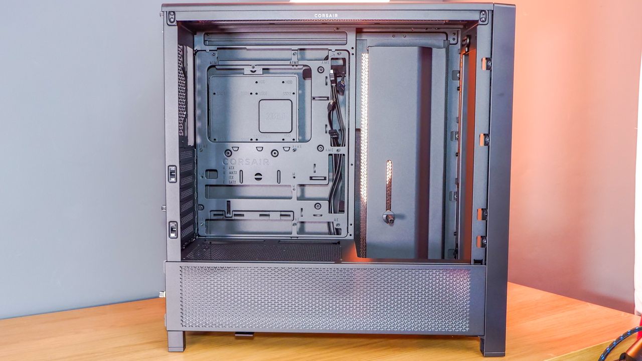 A Corsair Frame 4000D case with various features designed for both Corsair's own iCUE ecosystem and for the benefit of system builders.