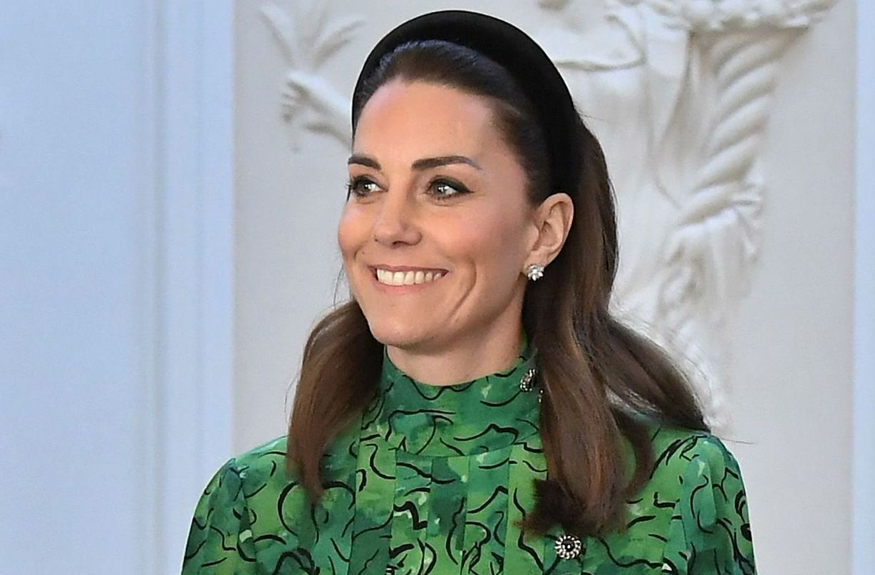 duchess catherine high street sandals back stock