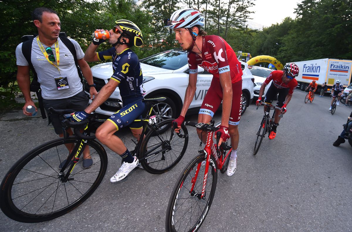 Post-stage soft drink recovery for Adam Yates (Orica-Scott)