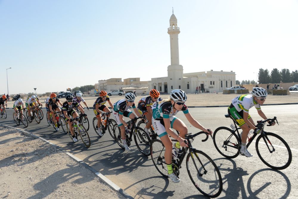 The peloton on stage 3