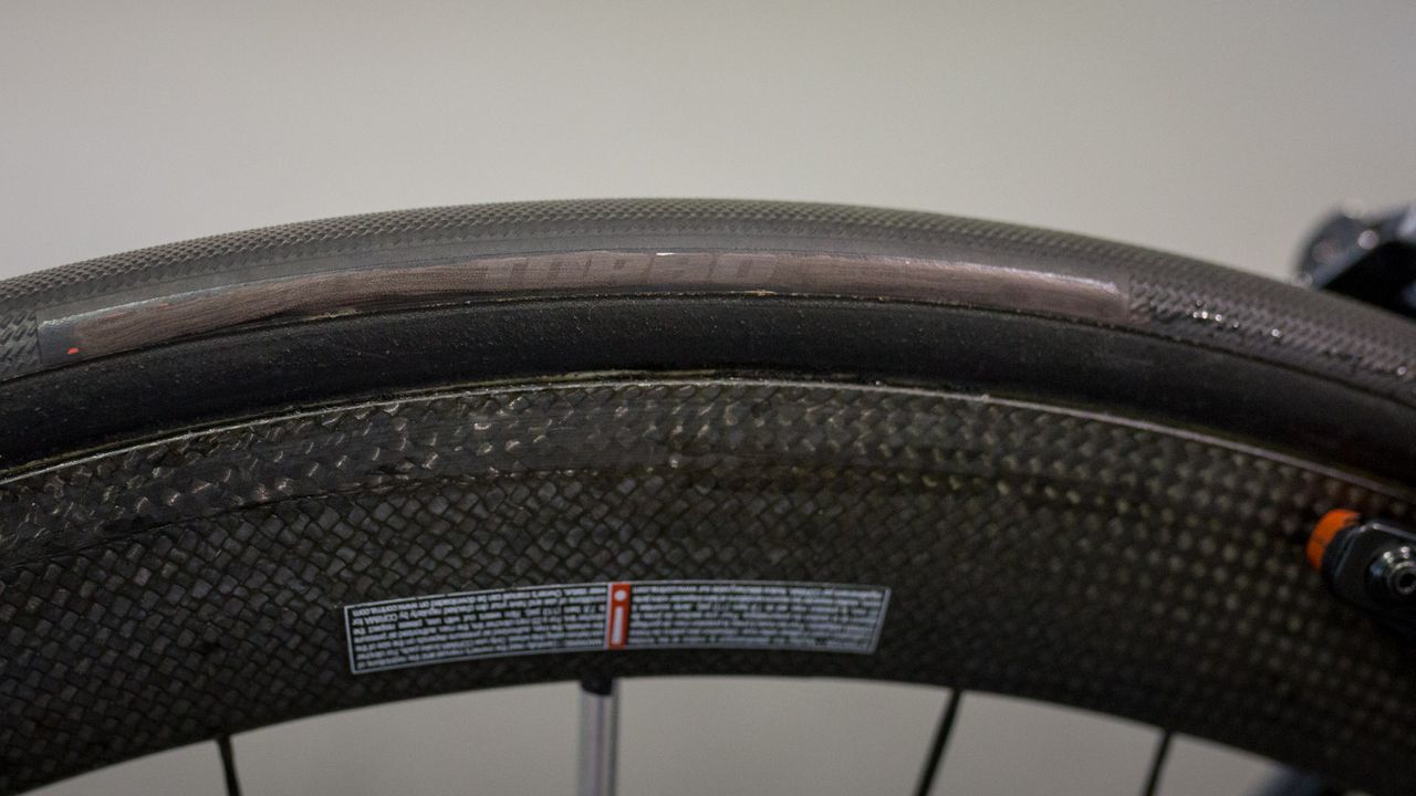 Blacked-out S-Works Turbo tyres for the Spaniard