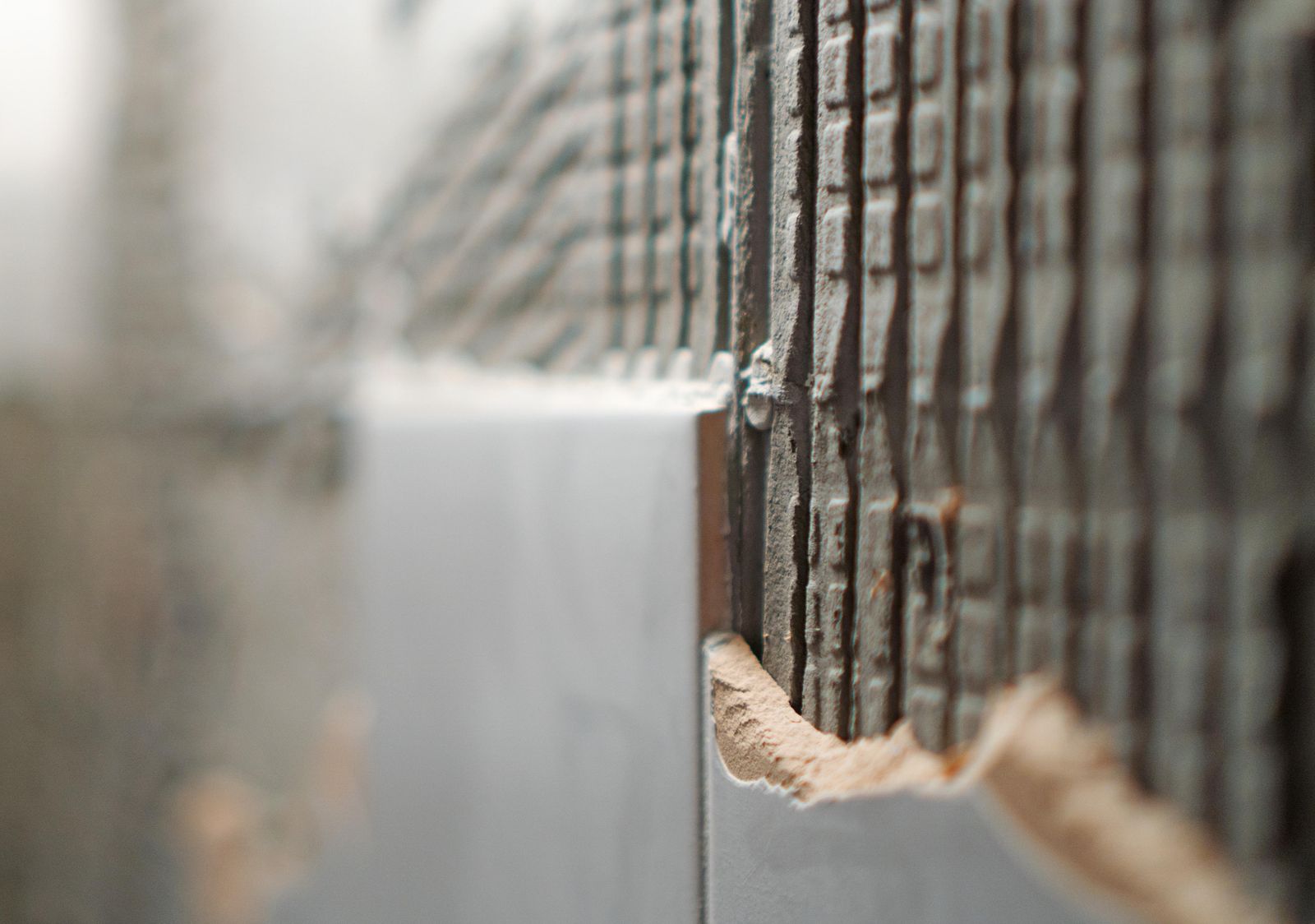 How to remove wall tiles in five easy steps Homes & Gardens