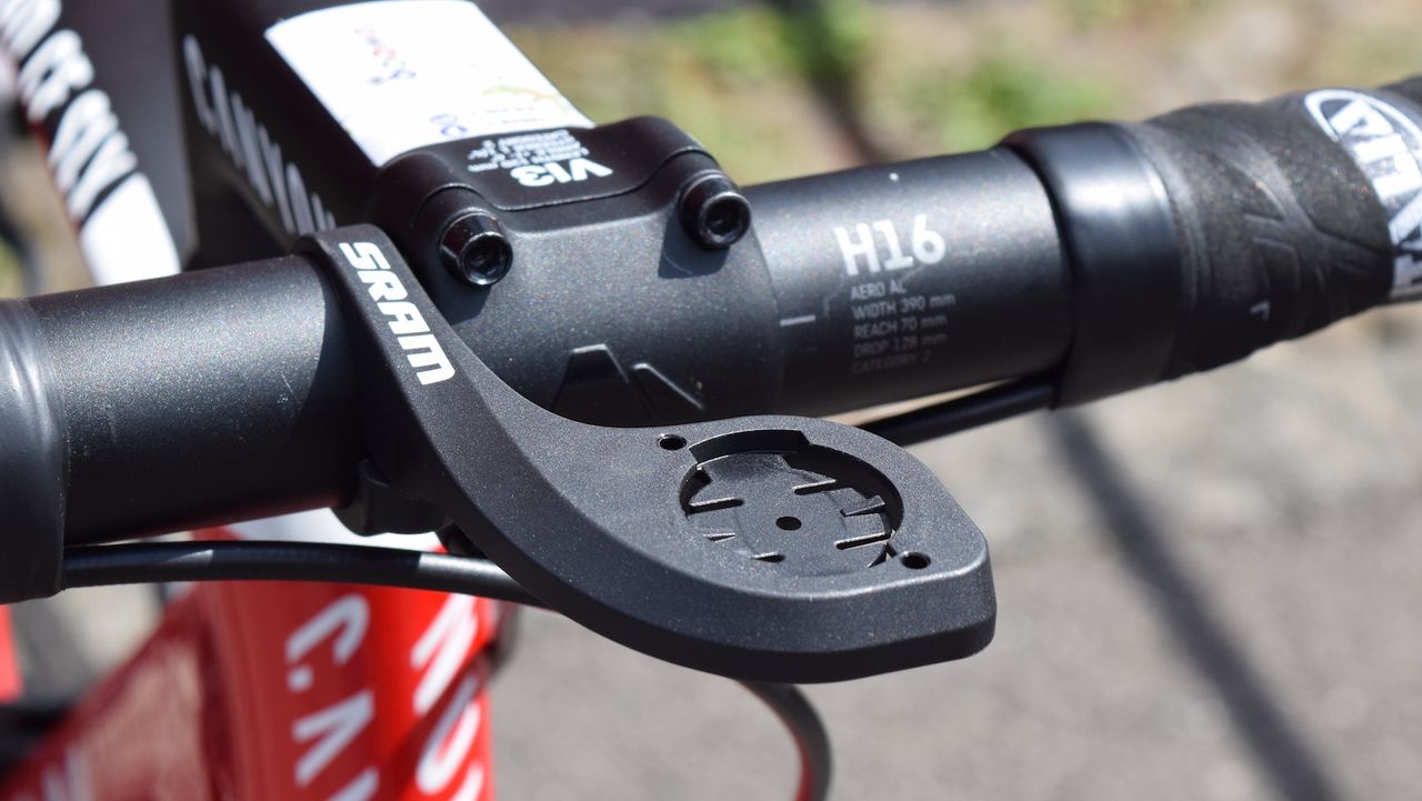 SRAM's QuickView Garmin out-front computer mount