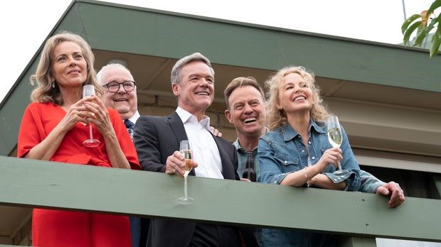 Neighbours releases last ever cast photo ahead of soap end