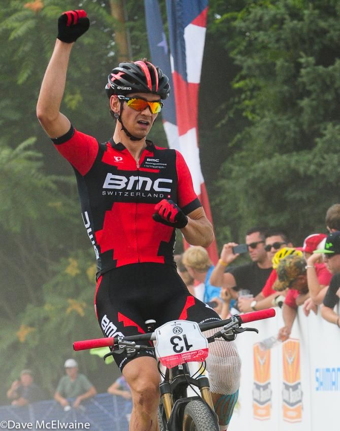 Stephen Ettinger (BMC) rides to victory in a cloud of dust