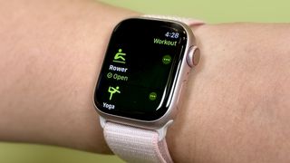 Apple Watch Series 9 rowing workout