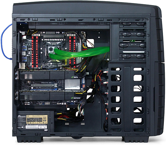 Building With Azza's Hurrican 2000 - Four ATX Cases For High-Capacity ...