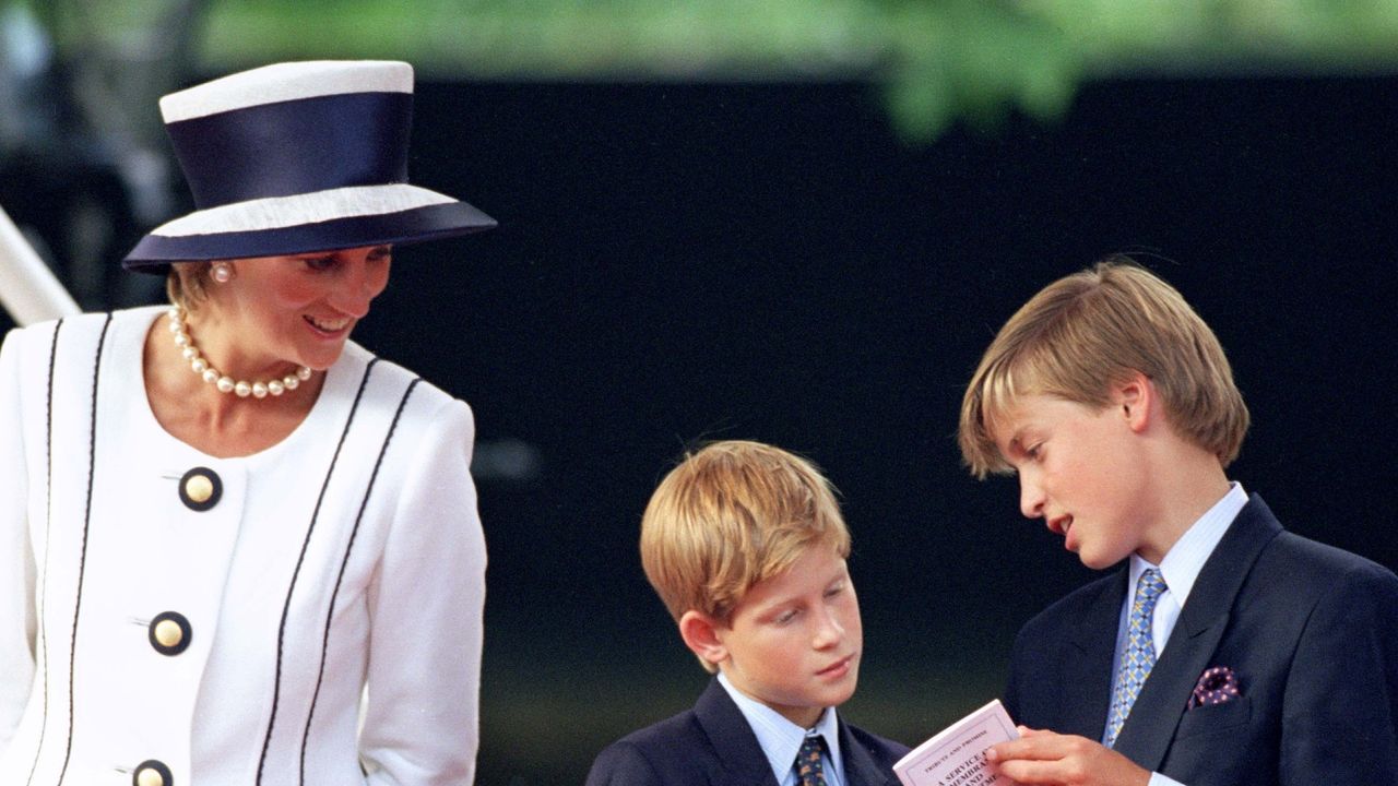 How William and Harry&#039;s school headmaster &#039;sheltered&#039; royal brothers from Charles and Diana&#039;s troubled relationship