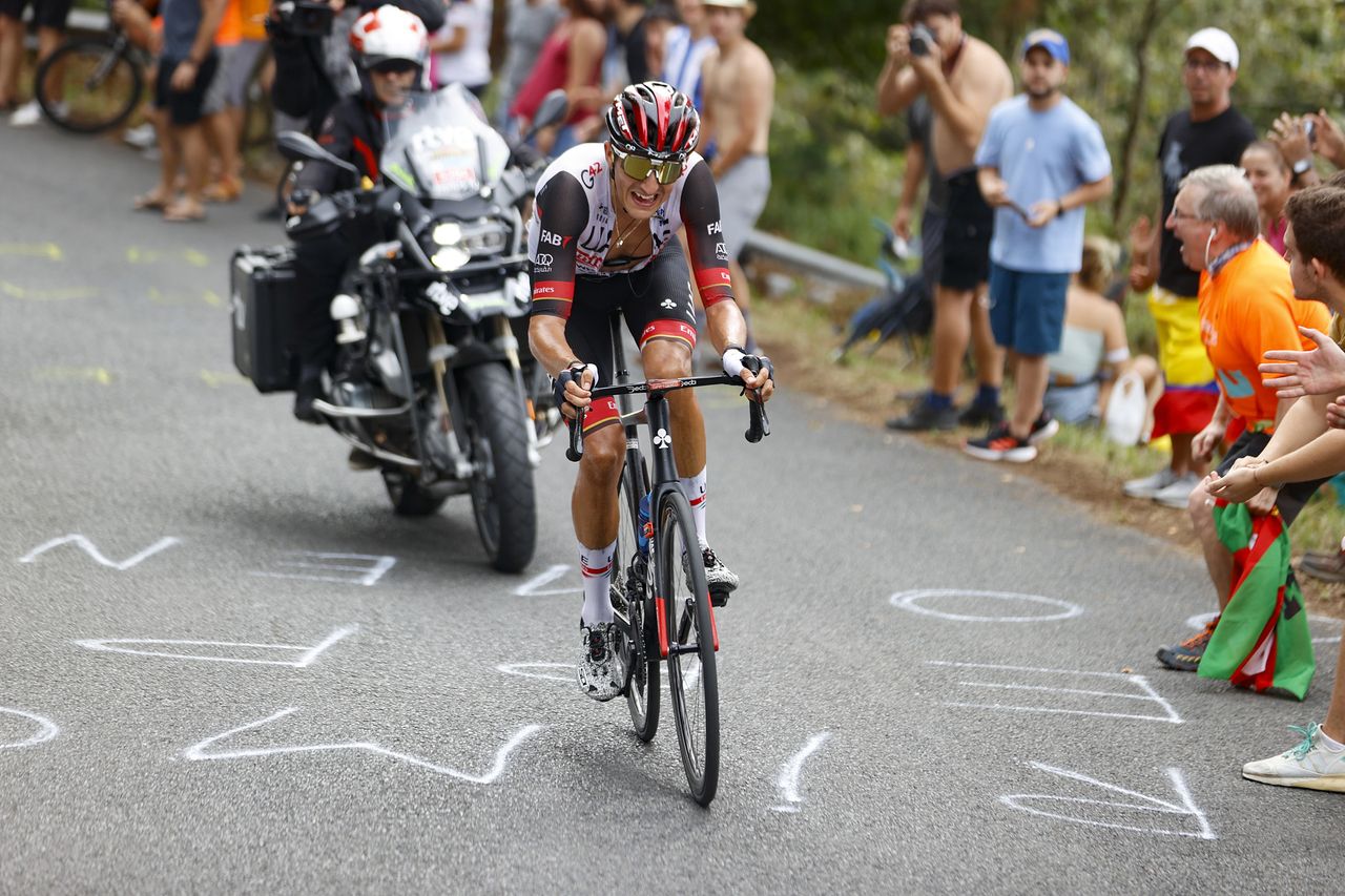 Vuelta Espana 2022 - 77th edition - 5th stage - Irun - Bilbao 187,2 km - 24/08/2022 - Marc Soler (ESP - UAE Team Emirates) - photo Luis Angel Gomez/SprintCyclingAgency&Acirc;&copy;2022