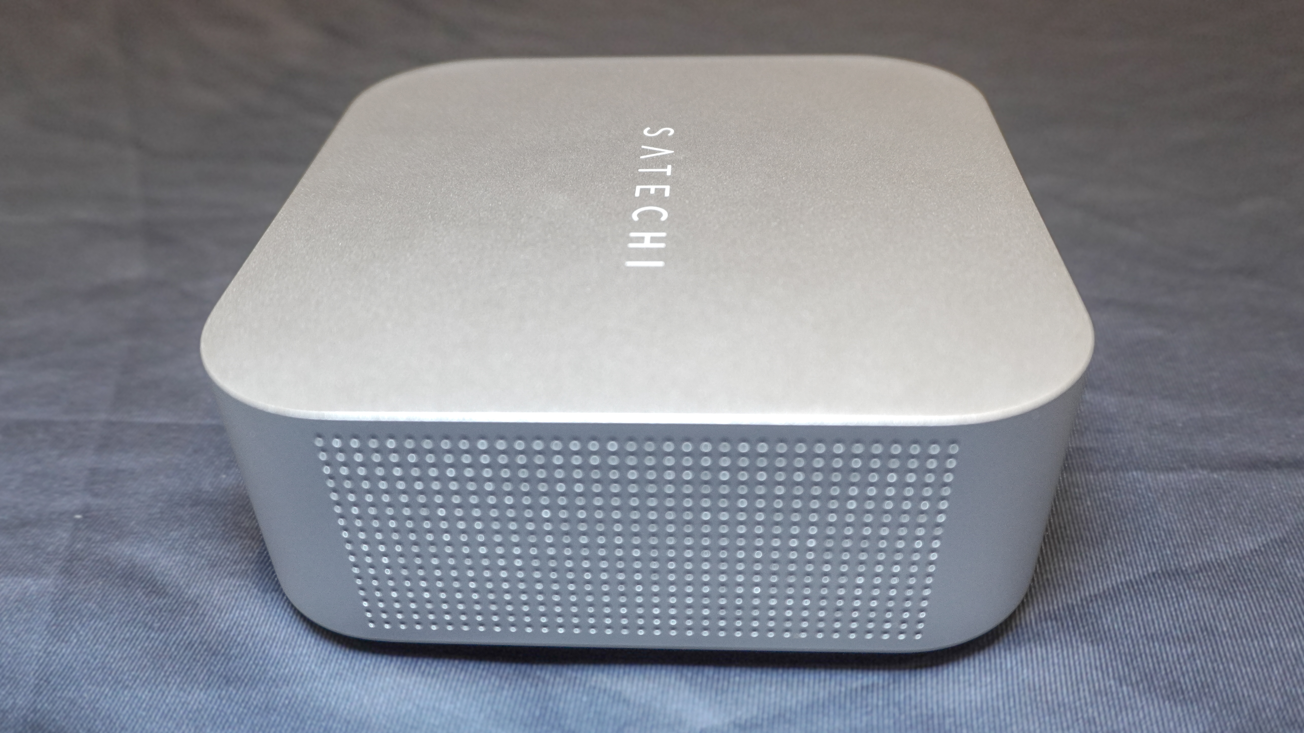 The side vents on the Satechi CubeDock