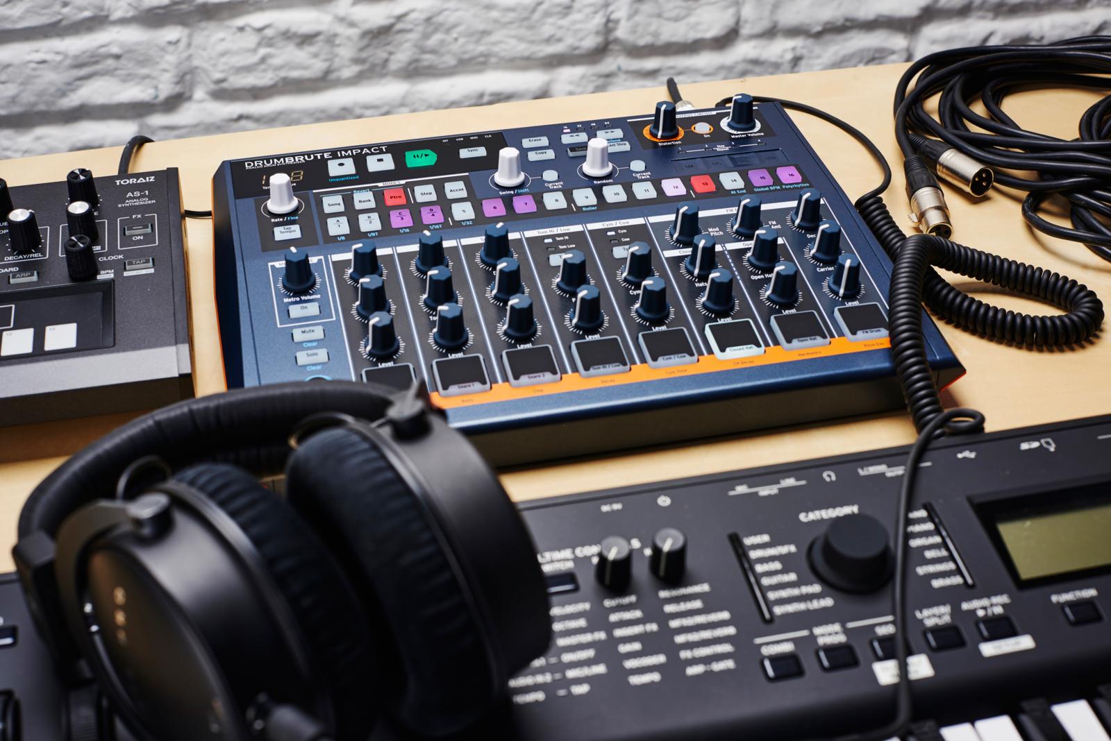 Arturia DrumBrute Impact