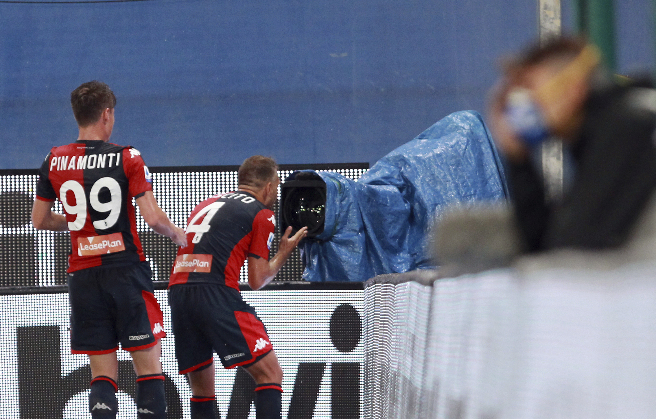 Domenico Criscito put Genoa ahead in the Derby della Lanterna against Sampdoria