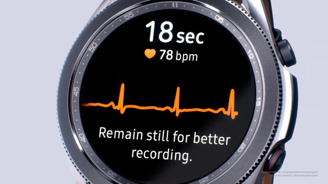 samsung gear 3 vs apple watch 4