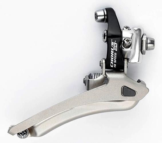 The Chorus front derailleur uses the 'Quick shift' mechanism.