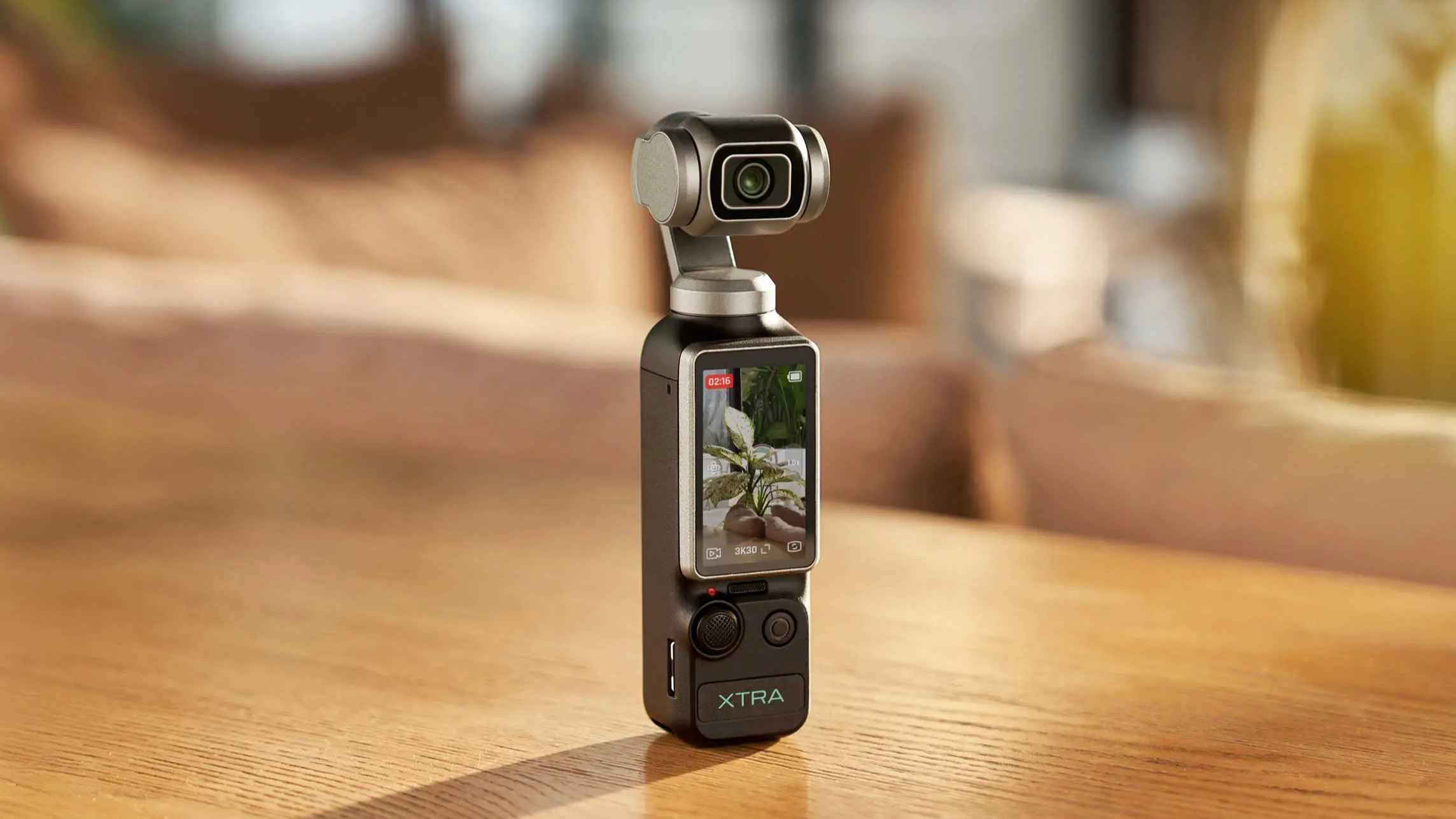 xtra muse vlogging camera on wooden table